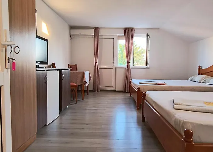 ゲストハウス Mela