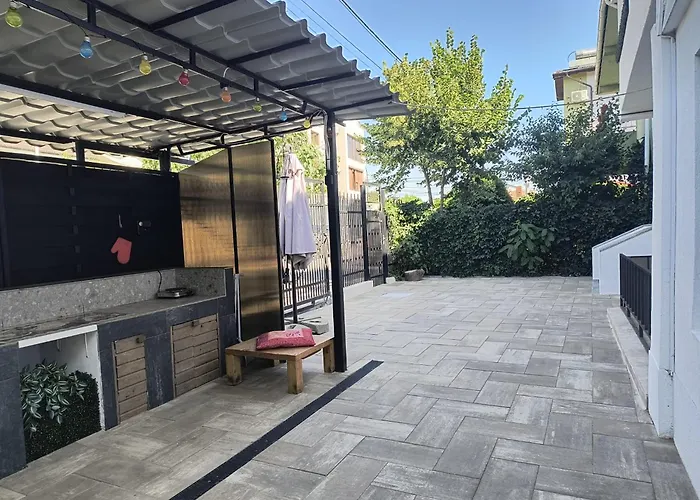 ゲストハウス Mela 3*